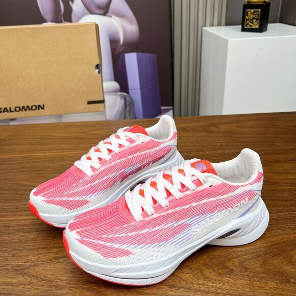 Modern Salomon XT-6 Outdoor Lifestyle Shoes - Picture 2 of 9